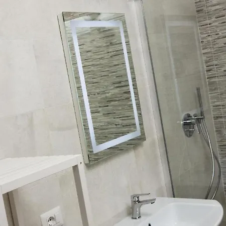 Rosa's House Rome Airport *