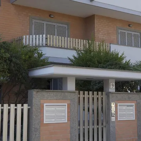 Apartamento Rosa's House Rome Airport