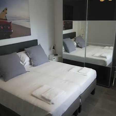 Rosa's House Rome Airport *